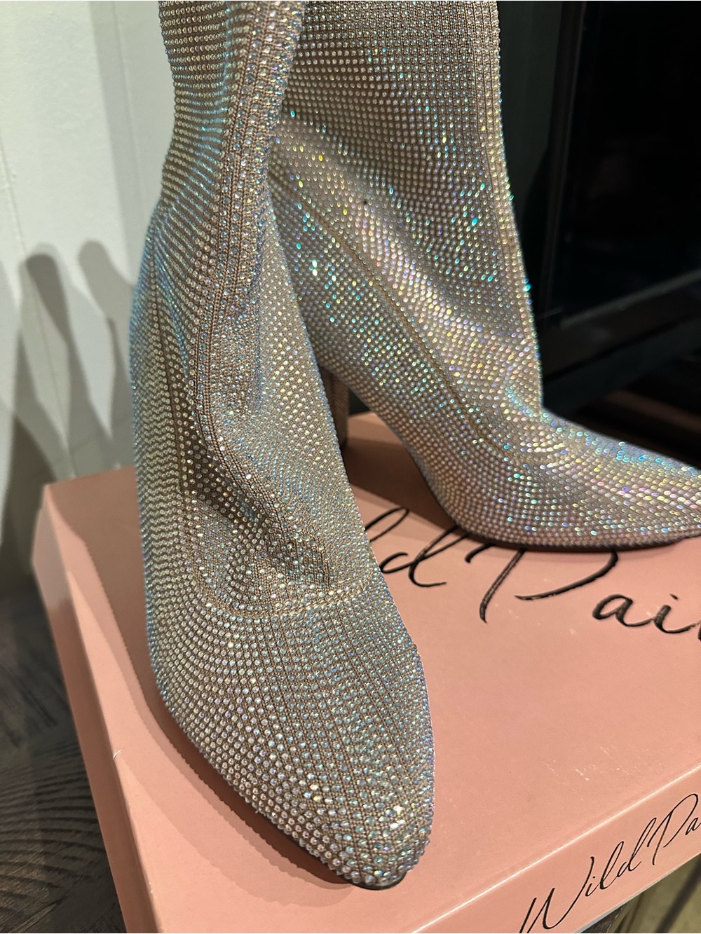 Crystal Embellished Pointed-Toe Women’s Nude bootie